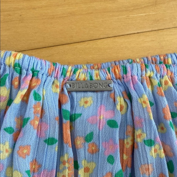 🆕 Billabong Floral Puff Sleeve Crop Top - Picture 5 of 6